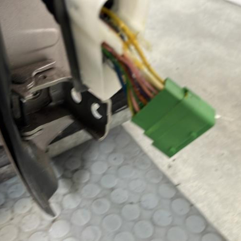 Porte avant droit PEUGEOT 208 1 Photo n°6