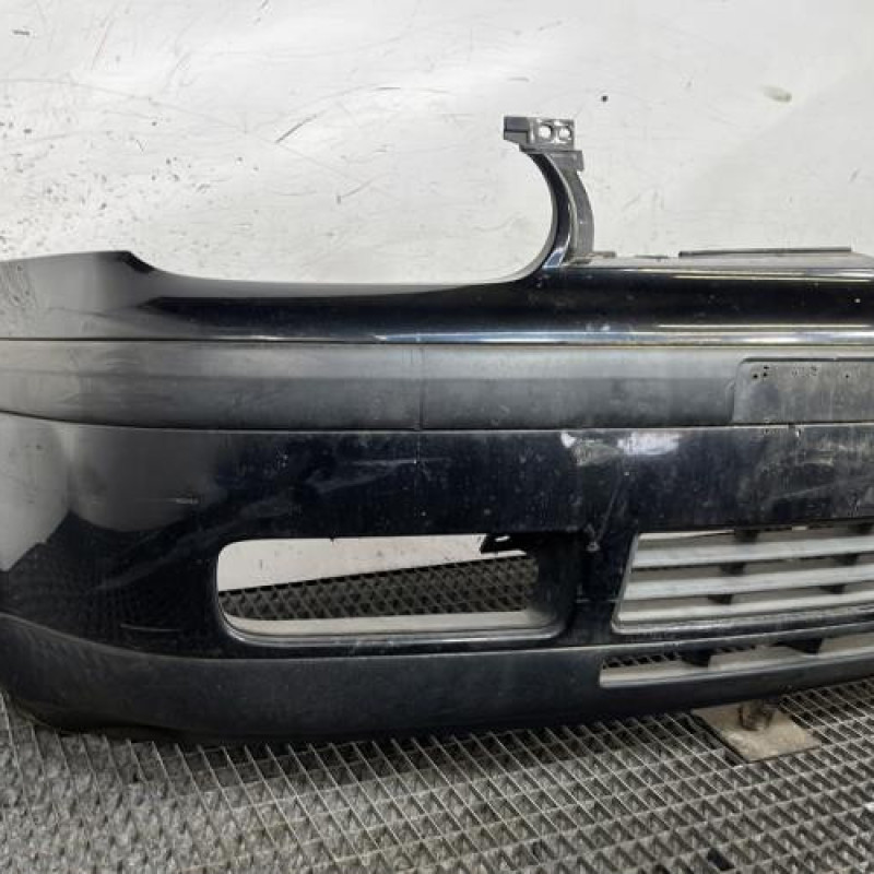 Pare choc avant VOLKSWAGEN GOLF 4 Photo n°2