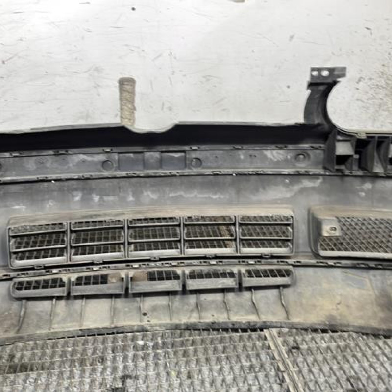 Pare choc avant VOLKSWAGEN GOLF 4 Photo n°5