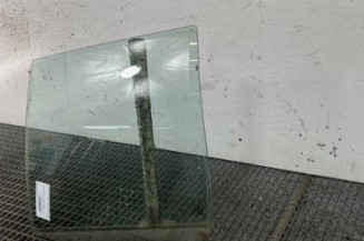 Vitre arriere gauche VOLKSWAGEN GOLF 4