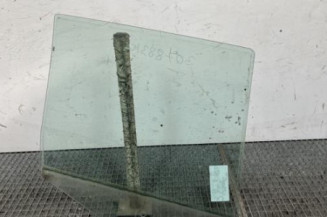 Vitre arriere gauche VOLKSWAGEN GOLF 4
