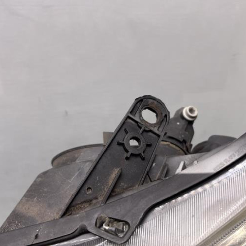 Optique avant principal gauche (feux)(phare) RENAULT CLIO 3 Photo n°4