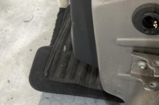 Porte arriere gauche PEUGEOT 208 1