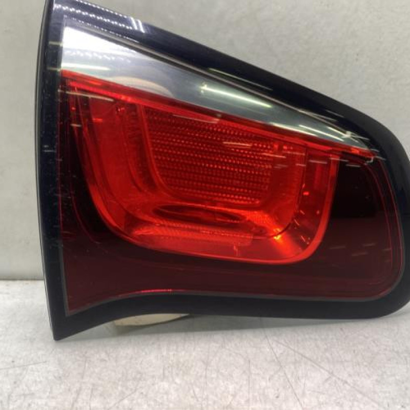 Feu arriere secondaire gauche (feux) CITROEN C3 2 Photo n°1