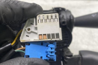 Com (Bloc Contacteur Tournant+Commodo Essuie Glace+Commodo Phare) CITROEN C3 2