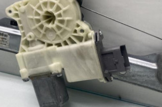 Leve vitre electrique avant droit PEUGEOT 3008 1