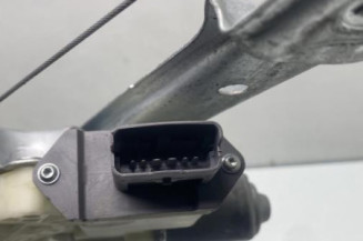 Leve vitre electrique avant droit PEUGEOT 3008 1