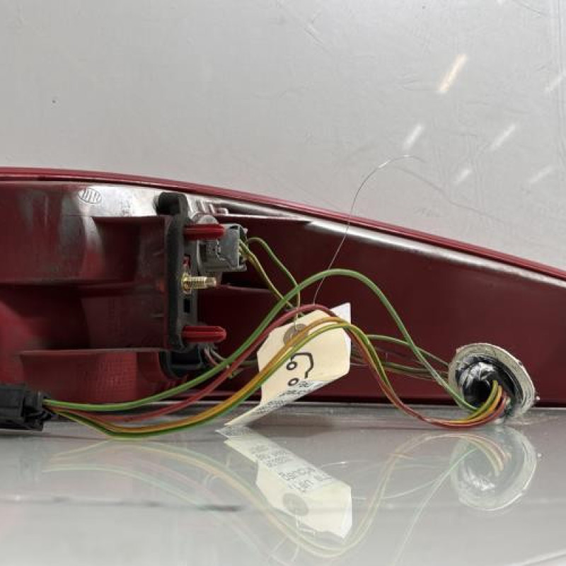 Feu arriere principal gauche (feux) PEUGEOT 607 Photo n°2