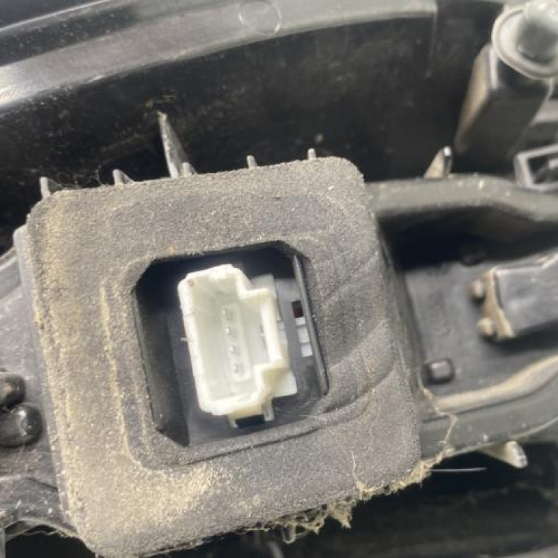 Feu arriere principal gauche (feux) RENAULT SCENIC 3 Photo n°4