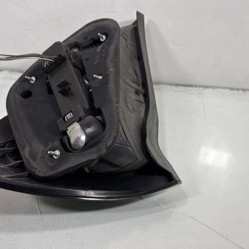 Feu arriere principal gauche (feux) MERCEDES CLASSE C 203 COUPE SPORT Photo n°3