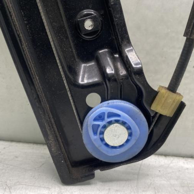 Leve vitre electrique avant droit OPEL ASTRA J Photo n°3