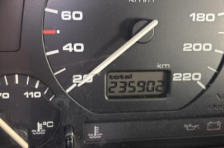 Feu arriere secondaire gauche (feux) VOLKSWAGEN VENTO