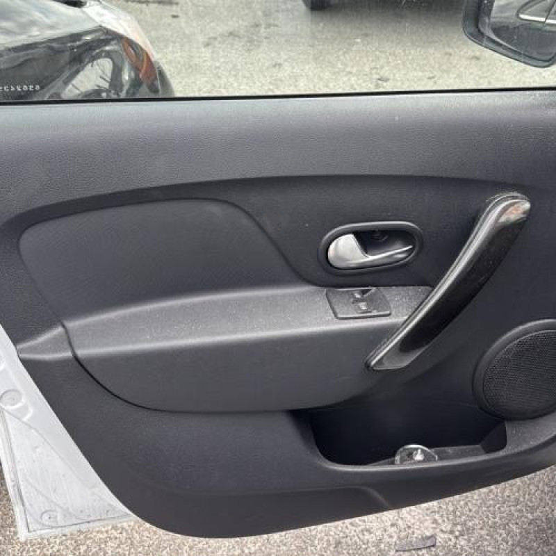 Feu arriere principal gauche (feux) DACIA SANDERO 2 Photo n°13