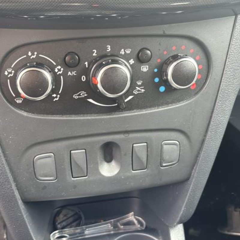 Feu arriere principal gauche (feux) DACIA SANDERO 2 Photo n°20