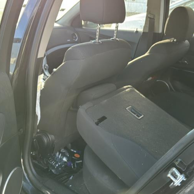 Feu de recul droit CHEVROLET CRUZE Photo n°13