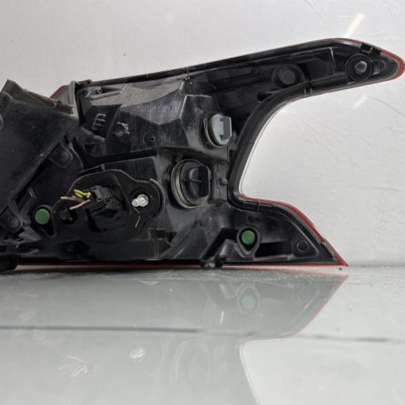 Feu arriere principal gauche (feux) PEUGEOT 308 2 Photo n°2