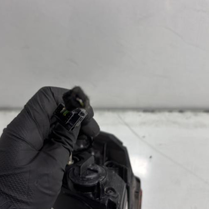 Feu arriere secondaire gauche (feux) PEUGEOT 308 2 Photo n°4