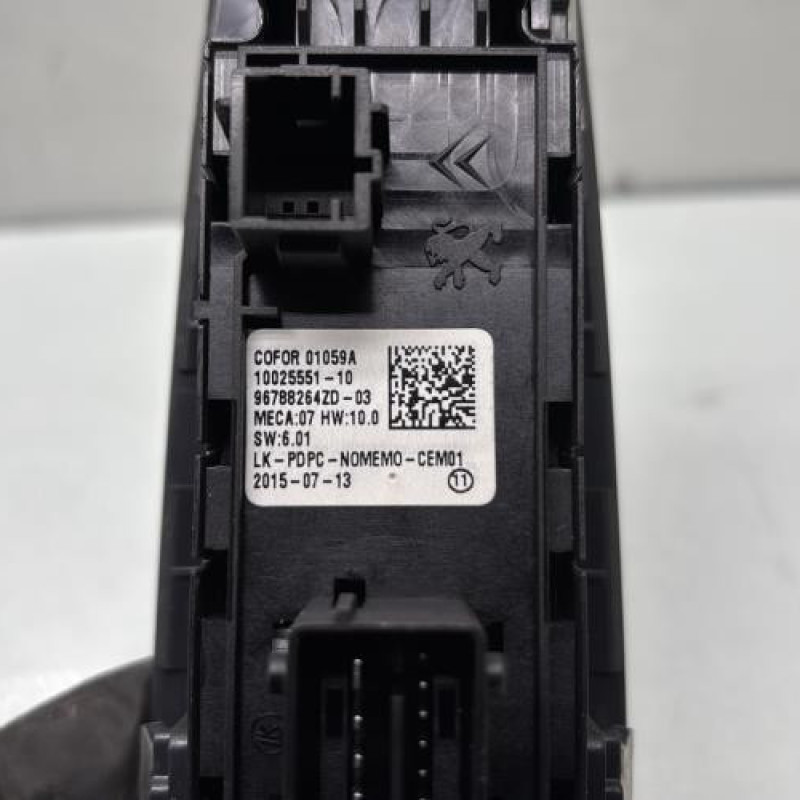 Interrupteur de leve vitre avant gauche PEUGEOT 308 2 Photo n°3