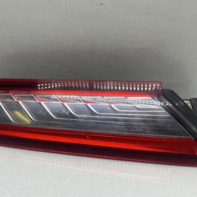 Feu arriere secondaire droit (feux) FORD TOURNEO CONNECT 2 Photo n°1