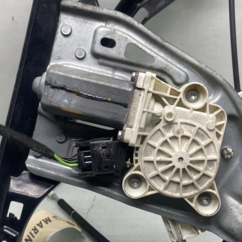 Leve vitre electrique avant gauche MERCEDES CLASSE C 203 COUPE SPORT Photo n°7