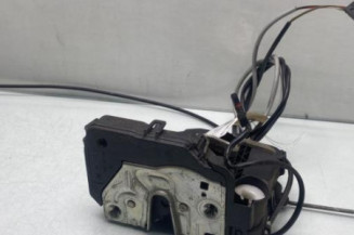 Serrure avant gauche MERCEDES CLASSE C 203 COUPE SPORT Photo n°1