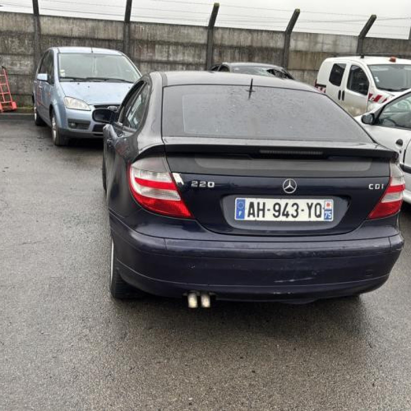 Serrure avant gauche MERCEDES CLASSE C 203 COUPE SPORT Photo n°9