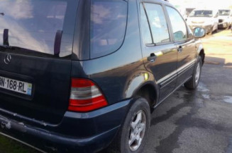 Serrure arriere gauche MERCEDES CLASSE M 163