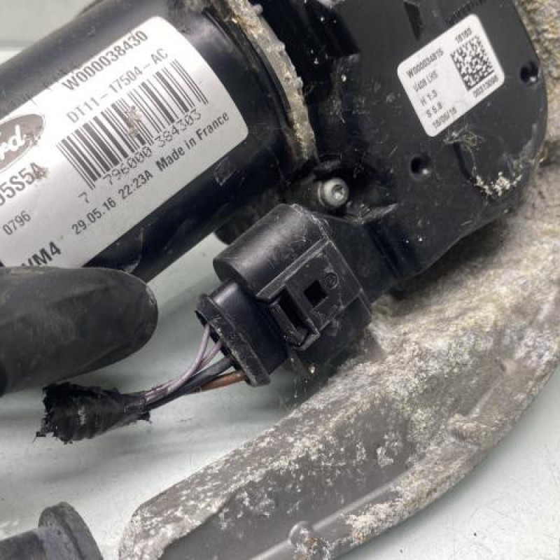 Moteur essuie glace avant gauche FORD TOURNEO CONNECT 2 Photo n°4
