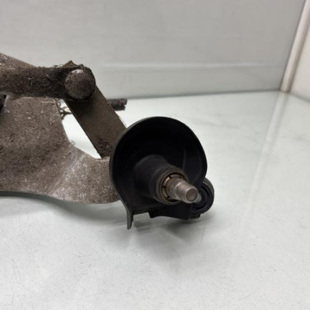 Moteur essuie glace avant TOYOTA YARIS 2