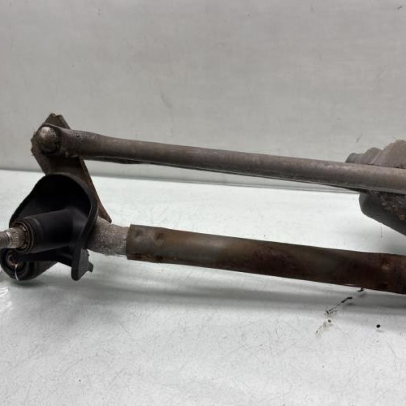 Moteur essuie glace avant TOYOTA YARIS 2 Photo n°3