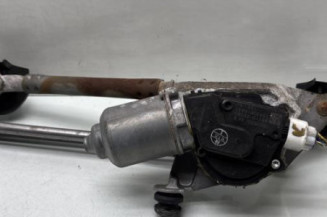 Moteur essuie glace avant TOYOTA YARIS 2