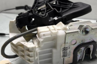 Serrure arriere droit MERCEDES CLASSE A 169 Photo n°1