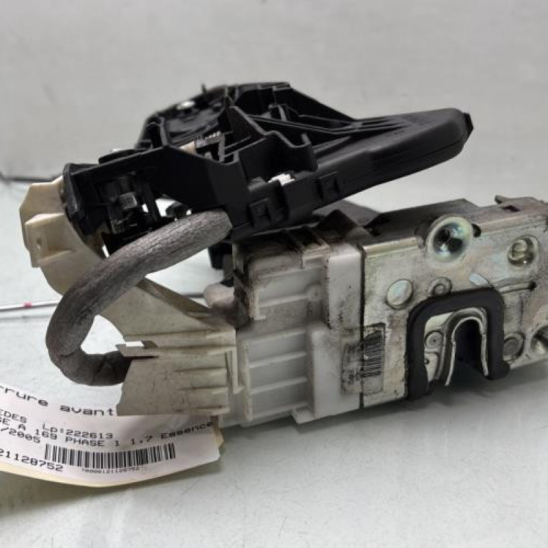 Serrure avant droit MERCEDES CLASSE A 169 Photo n°1