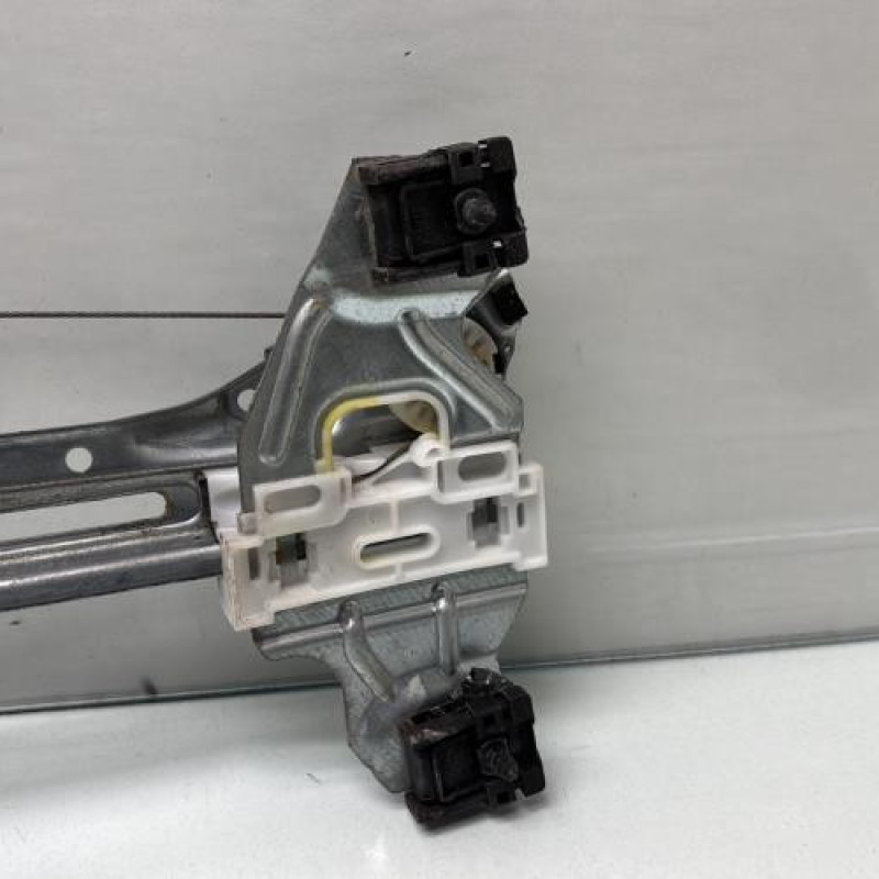 Leve vitre electrique arriere gauche PEUGEOT 308 2 Photo n°2