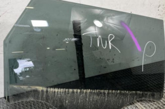 Vitre arriere droit PEUGEOT 5008 2