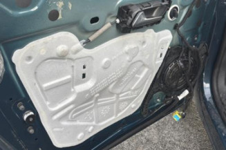 Vitre arriere gauche PEUGEOT 5008 2