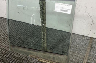 Vitre arriere gauche SUZUKI SWIFT 3