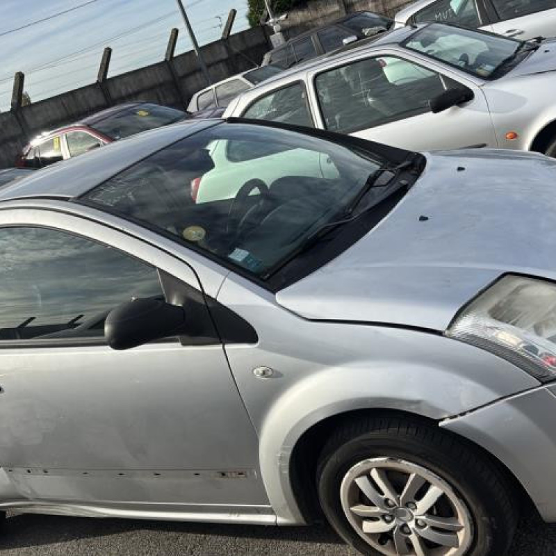 Custode arriere droit CITROEN C2 Photo n°8