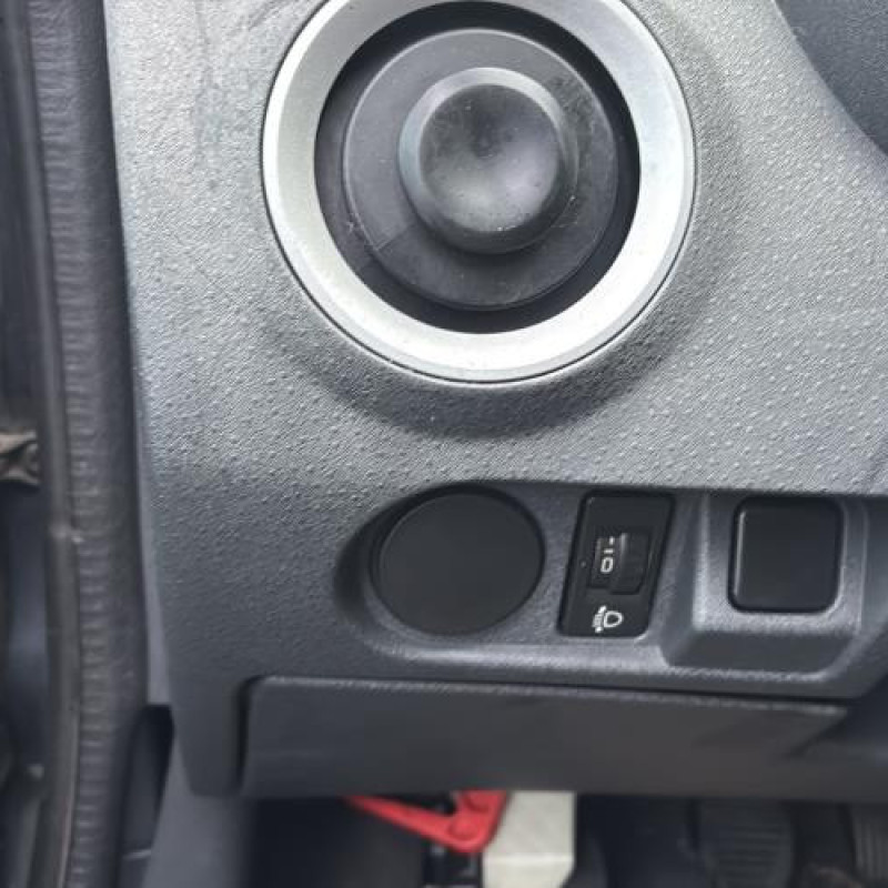 Custode arriere droit CITROEN C2 Photo n°19