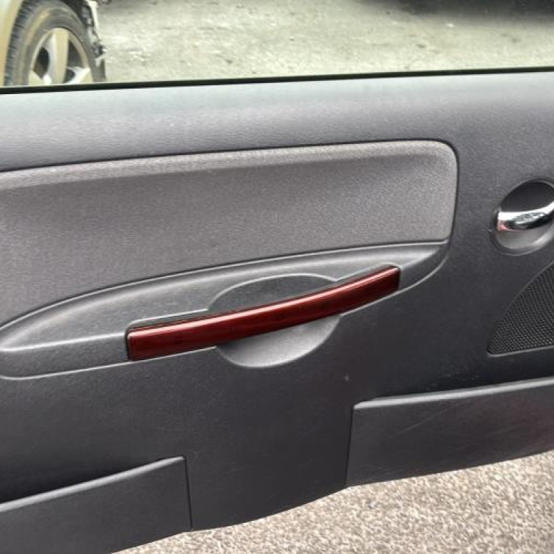 Custode arriere droit CITROEN C2 Photo n°16