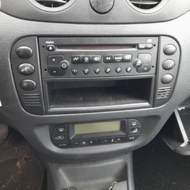 Custode arriere gauche CITROEN C2 Photo n°9