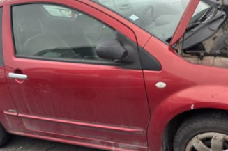 Custode arriere gauche CITROEN C2