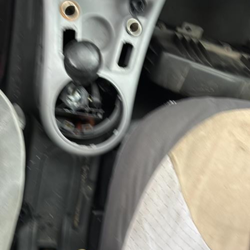 Calandre CITROEN C3 1 Photo n°16