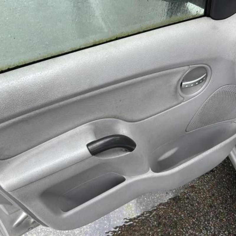 Calandre CITROEN C3 1 Photo n°18