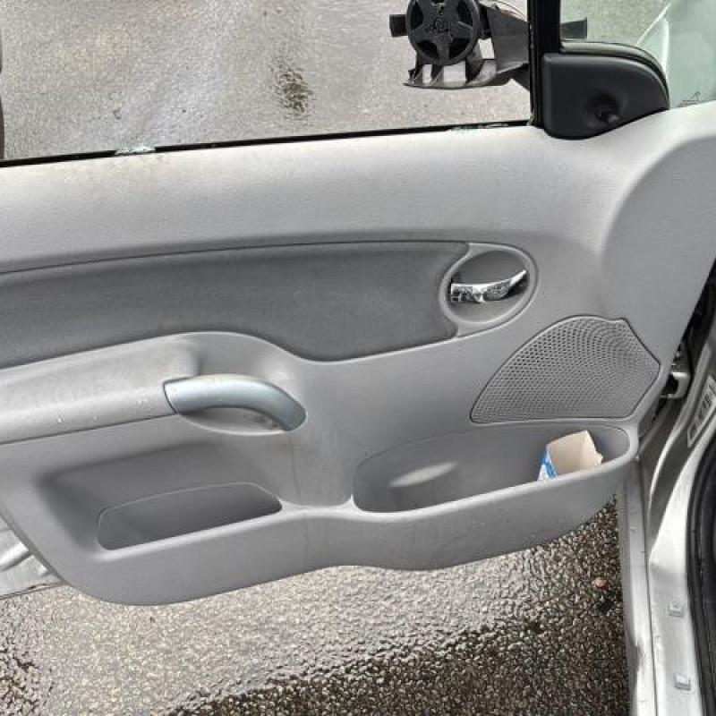 Calandre CITROEN C3 1 Photo n°9