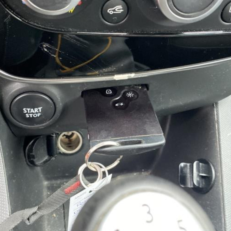 Levier de vitesses RENAULT CLIO 4 Photo n°10