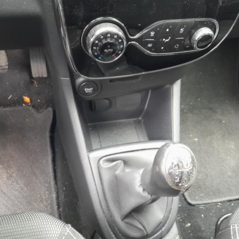 Levier de vitesses RENAULT CLIO 4 Photo n°8