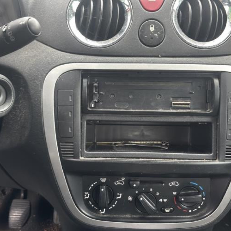 Custode arriere gauche CITROEN C2 Photo n°17