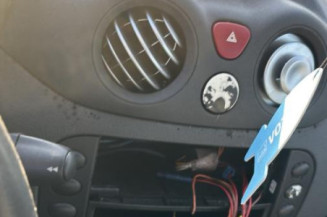 Custode arriere gauche CITROEN C2