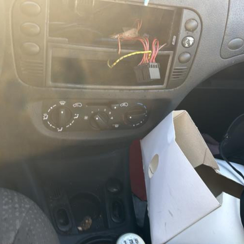 Custode arriere gauche CITROEN C2 Photo n°16